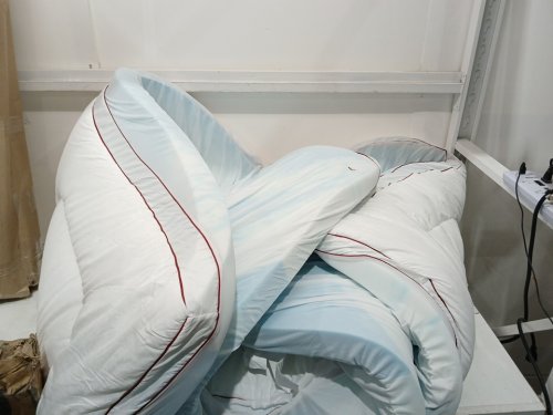 KELTARO PREMIUM MATTRESS TOPPER - KING - 4" - BLUE/WHITE image 3