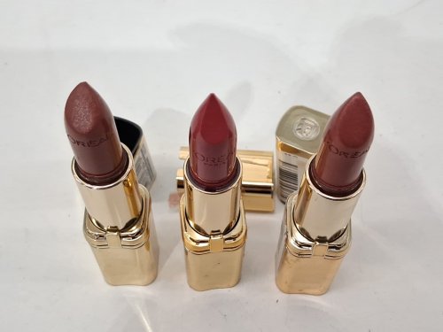 3pc l'oreal paris colour riche lipsticks - 3.6g each - 635 worth it medium / 453 rose creme / 754 sugar plum image 4