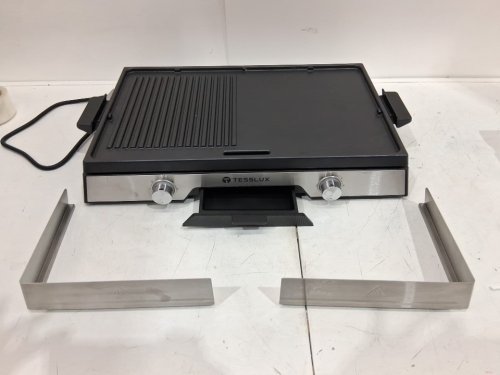 Tesslux XL Electric Grill Non-stick Griddle Combo - 21” X 13" - 1600W - BLACK/SILVER image 7