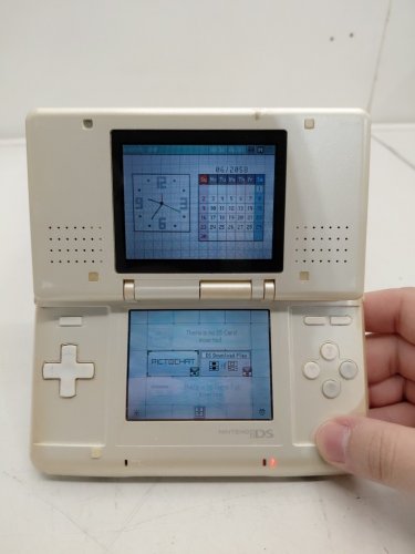 NINTENDO *JAPANESE VERSION* DS ORIGINAL WITH PEN - WHITE (MODEL: NTR-001JPN) image 2
