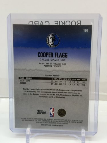COOPER FLAGG ROOKIE CARD - GOLD SHIMMER ROUND 1 PICK 1 - TOPPS CHROME 2026 #101 image 3