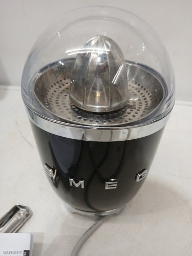 smeg citrus juicer - black (model:cjf11blus) image 6