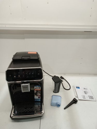 Philips lattego 3300 series fully automatic ESPRESSO MACHINE WITH BUILT-IN GRINDER - BLACK (MODEL: ep3341/50) image 3
