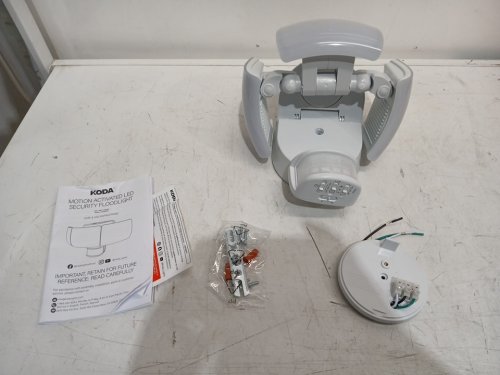 KODA MOTION-ACTIVATED LED SECURITY FLOOD LIGHT - 4800LM - WHITE (MODEL: 1938035/LM030878) image 3