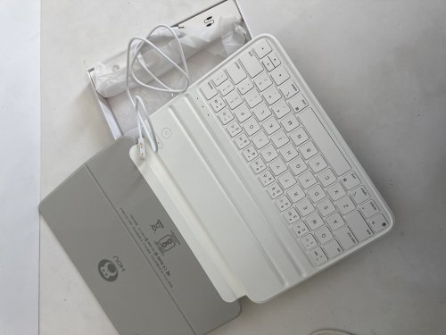 HOU Slim Keyboard Case - For 11" 1st-4th Gen iPad Pro / 4th-5th Gen iPad Air - PEARL WHITE - (Model: FY-11) image 3