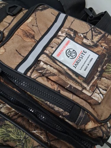 jarusite adjustable fly fishing vest with whistle - camouflage image 3