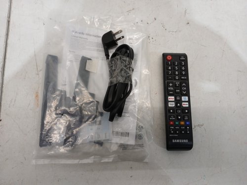 SAMSUNG HDR PURCOLOUR Q-SYMPHONY SMART TV - 60HZ - 40" - BLACK (MODEL: UN40F6000FF) image 2