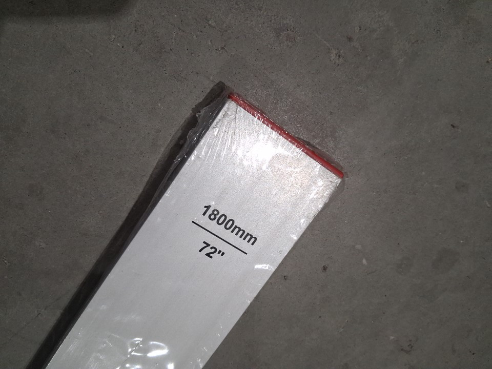 TOOLECH EXPERT Reinforced Aluminum ANTI RUST BOX SCREED - 72"X 3"X 0.75" - SILVER image 3