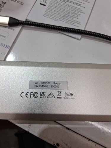 wavlink 12 in 1 Triple Display USB C Hub/ dock -pug & play - silver (model: wl-umd302) image 6