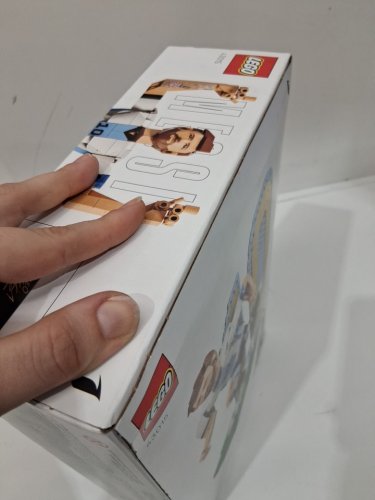 958PC LEGO LIONEL MESSI – SOCCER LEGEND SET (MODEL: 43015 / 1939202) image 5