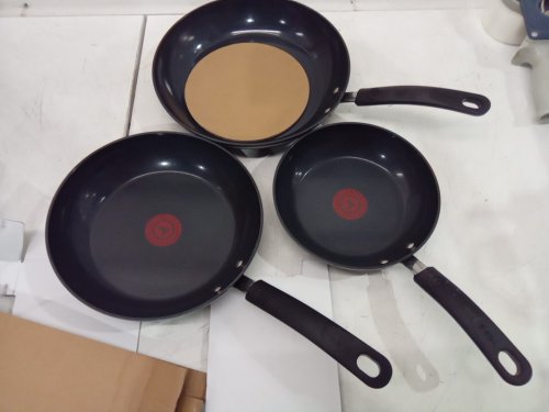 3pc T-fal Ceramic Non-Stick Skillet set - 8" \ 9" \11" - BLACK (MODEL:8899888) image 3