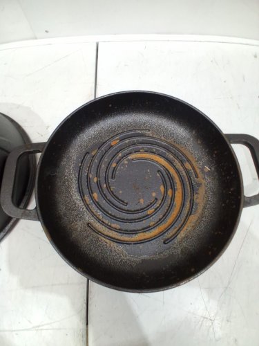 Cuisiland Pre-Seasoned Cast Iron PAN WITH Dome Lid - 10" - 2QT - BLACK (MODEL: BBC107) image 5