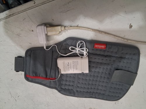SUNBEAM GOHEAT RECHARGEABLE CORDLESS HEATING PAD GIVES UP TO 4 HOURS OF HEAT WITH 3 HEAT SETTINGS AND STAY IN PLACE BAND - 42" x 9" - GREY (MODEL: 2000-825-CN) image 4