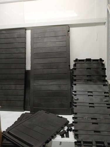 KETER MARVEL PLUS RESIN PLASTIC WOOD all WEATHER OUTDOOR STORAGE DECK BOX - 47" x 22" x 3.8" - 71 GALLON - DARK BROWN (model: 17199373) image 4