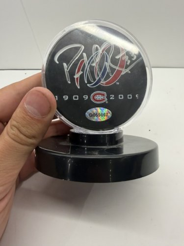 SIGNED PATRICK ROY MONTREAL CANADIENS HOCKEY PUCK image 3