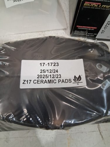 POWER STOP Front Ceramic Pads - for select makes and models - (model: 17-1723) image 4