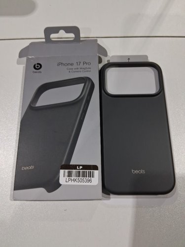 Beats iPhone 17 Pro case with MagSafe & Camera control - GREY - (MODEL: A3507) image 2