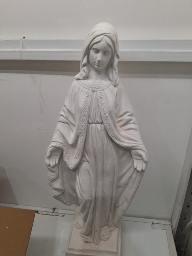 COSTWAY Virgin Mary Aged Finish Statue - 31.5"- WHITE  (MODEL: HZ10483WH) image 3