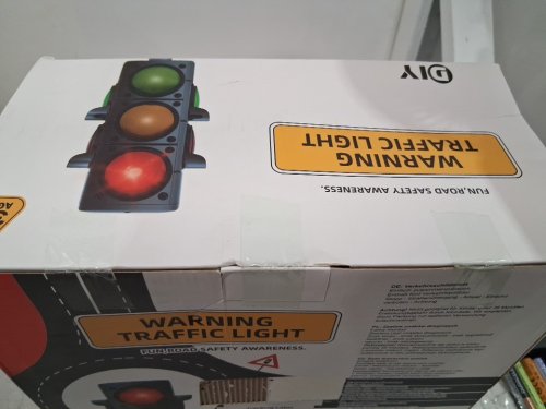 8PC Simulation Traffic Light and Crosswalk Light Signal play Set - black image 3