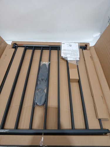 MUNCHKIN PUSH TO CLOSE EXTENDING SAFETY GATE - 29" x 28.5" to 45" - BLACK (MODEL: MK0001-REV4) image 4