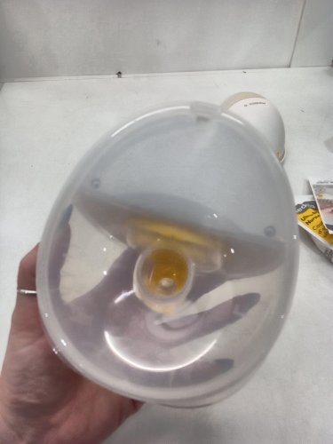 MEDELA MOTION INBRA WEARABLE BREAST PUMP - WHITE/YELLOW - (MODEL: YM-8801) image 4