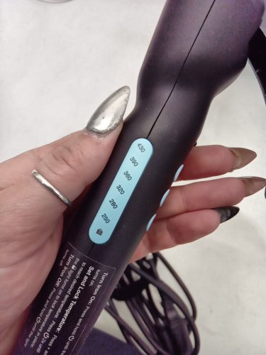 BIO IONIC LONG BARREL PRO CURLING IRON HAIR STYLER - 1.25" - BLACK - (model: lxt-cl-1.25). image 7