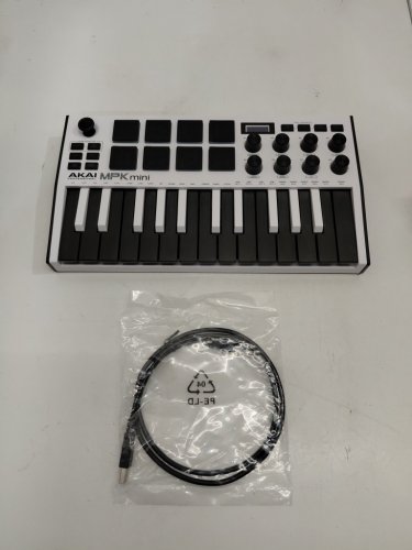 Akai MPK Mini Mk3 Portable USB MIDI Keyboard Controller - White (MODEL: MPKMINI3W) image 2