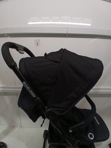MAXI-COSI LARA ULTRA COMPACT foldable STROLLER - ESSENTIAL BLACK (MODEL: 01323CFNA) image 6