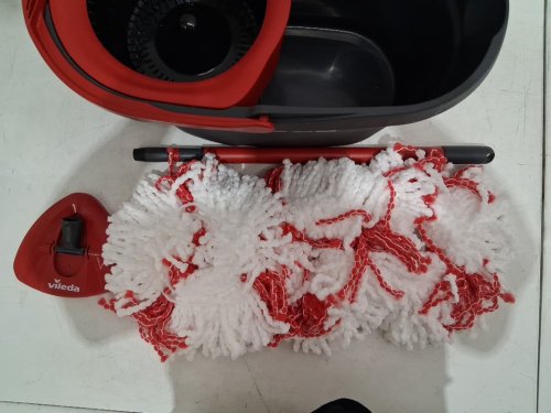 Vileda EasyWring Spin Mop and Bucket System with 2 Extra Refill Heads and Telescopic Handle - Black/Red (Model: 1898219) image 3