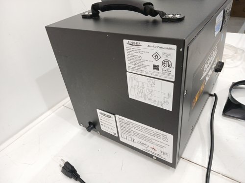 ALORAIR SENTINEL SERIES BASEMENT/CRAWLSPACE COMMERCIAL DEHUMIDIFIER WITH PUMP AND HOSE - (MODEL: HDI65S) image 6