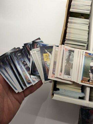 APPROX 1800+ ASSTD BASEBALL CARDS image 11
