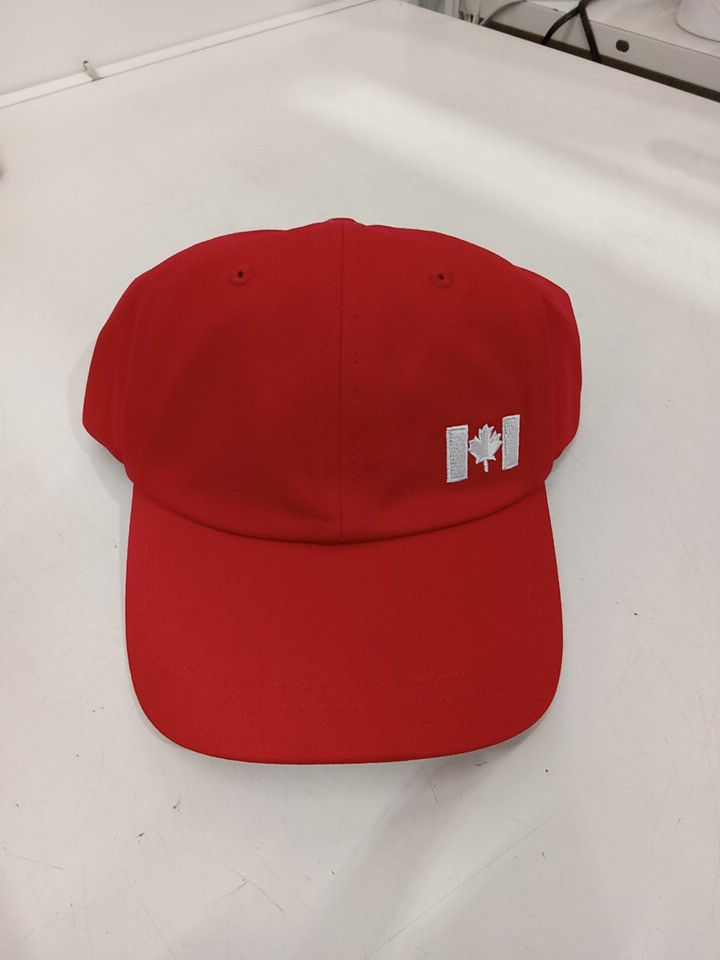UNISEX BENCH CANADA HAT with embroidered flag - OSFM - RED image 2