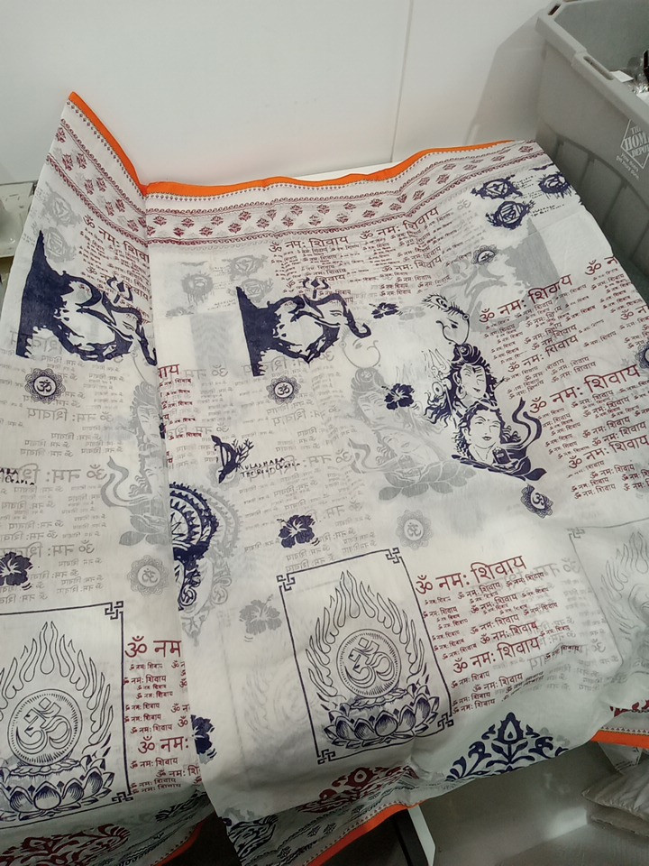 Women's Printed Unstitched Linen Saree - OSFM - White / Orange image 4