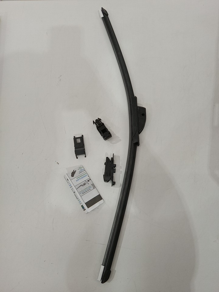 Michelin Premium Infused Rubber guardian Beam Wiper Blade - Driver Side - black (model: 1680380) image 3