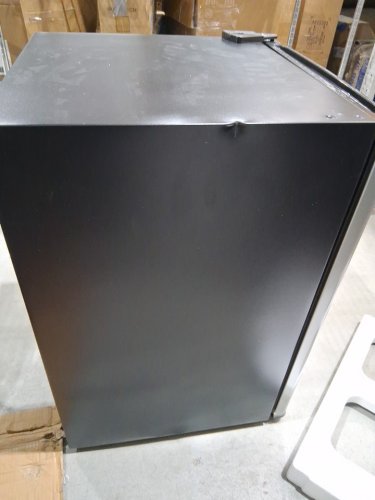 Frigidaire platinum series compact/mini refrigerator - 2.5cu.ft - stainless steel/black (model: efr285-e-6com) image 6