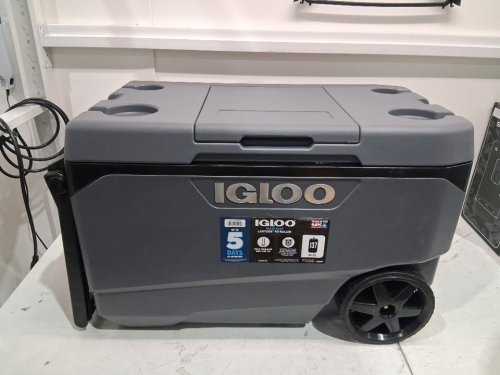 igloo maxcold latitude roller cooler - 90QT - grey (model : 1872190) image 2