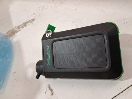 greeshow portable solar powered wireless water purifier with hard case - green/black (model:gs-2811) image 5