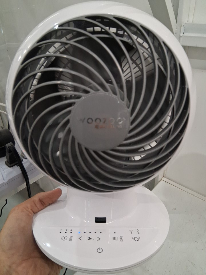 IRIS Woozoo 5-Speed OSCILLATING Globe Fan - 82FT RANGE - WHITE (Model: PCF-SC15T-CT/2354207) image 3