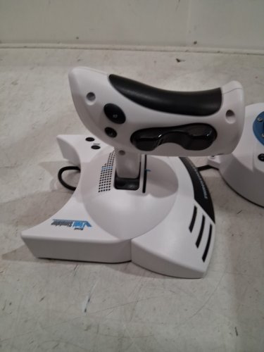 thrustmaster T.Flight Hotas 5 Microsoft Flight Simulator Edition joystick & throttle for PC, PS4, and PS5 - white (model: t. flight hotas 5) image 4