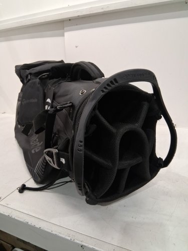 TaylorMade Pro Stand golf bag with 8 dividers and carry strap - black (Model: N2631901) image 7