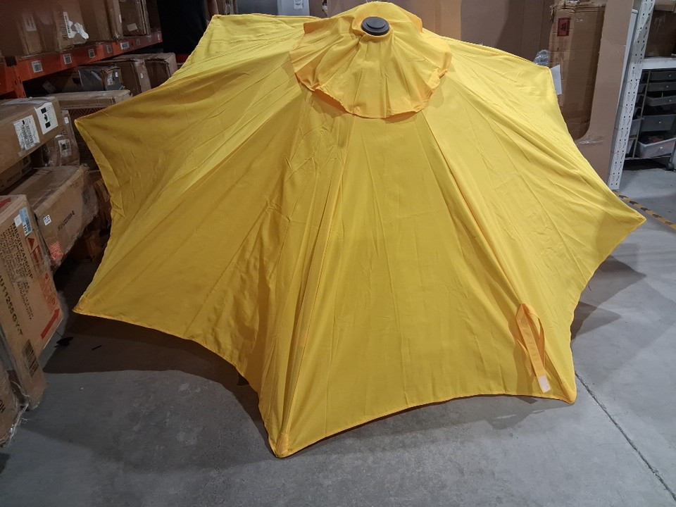 California Umbrella Round Aluminum Market Umbrella Sunbrella - 9FT - Sunflower Yellow image 2