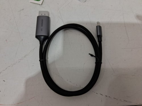 UGREEN USB C to DisplayPort 2.1 Braided Cable - 3.3FT - Black image 3