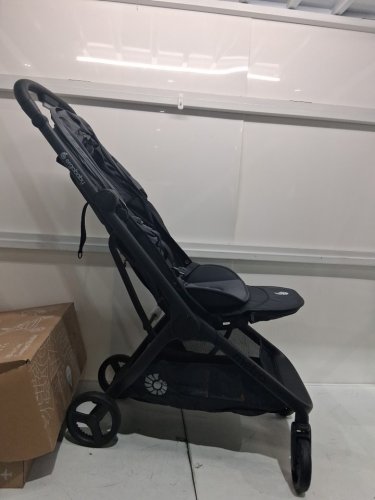 ERGOBABY METRO 3 COMPACT ALL IN ONE COMPACT LIGHTWEIGHT TRAVEL BABY STROLLER - ONYX BLACK (MODEL: METRO3ONYX) image 4