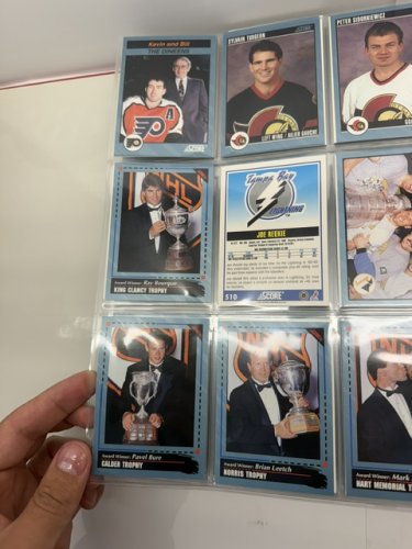 580 APPROX ASSSTD SCORE 1992 NHL HOCKEY CARDS image 3