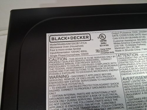 black and decker stainless steel microwave - 700W - 0.7 cuft - black/silver (model: em720cB7-P/CA) image 7