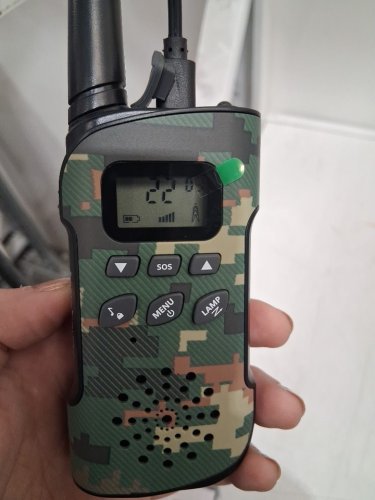 2PK INSPIREYES RECHARGEABLE WALKIE TALKIES FOR KIDS - UP TO 2MI/3KM RANGE - BLUE AND GREEN CAMOUFLAGE (MODEL: GL-528) image 2