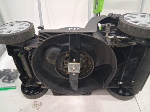 greenworks corded electric lawn mower - 14" - 9AMP - black/green (model: lma123) image 5