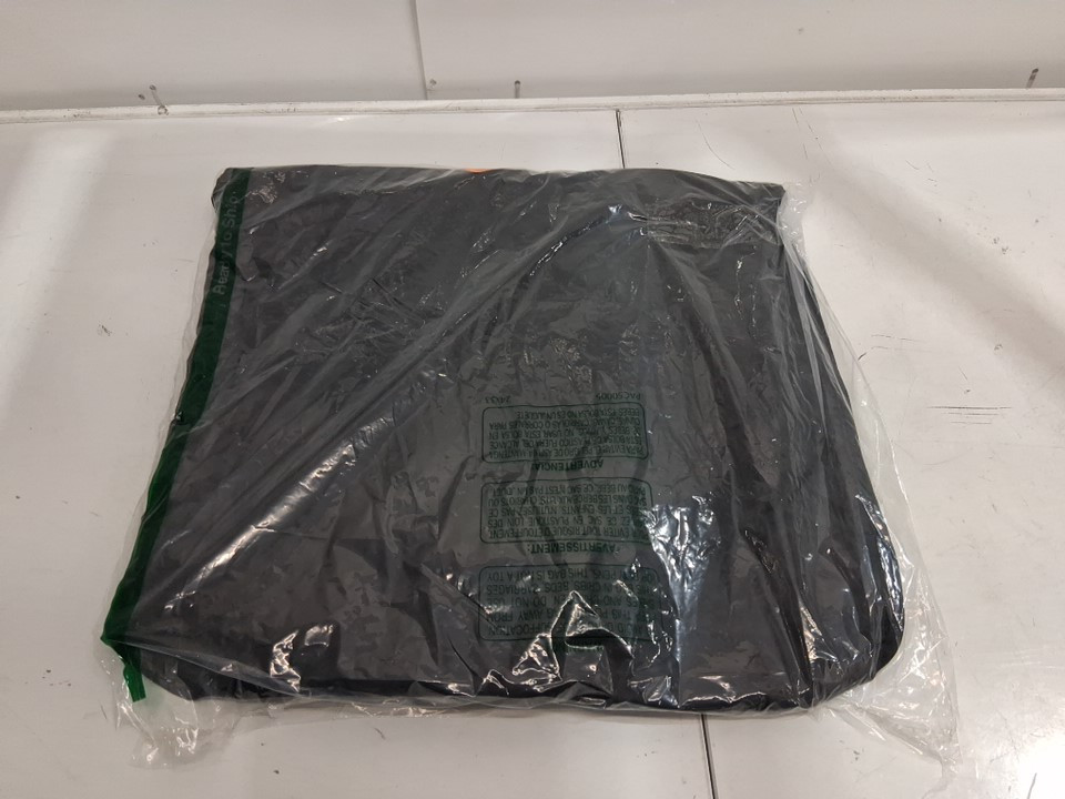 Tesla Model 3/Y SUNSHADE FOR REAR - SILVER image 4