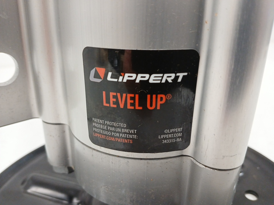 Lippert Components Hydraulic Replacement Jack for Level-Up System on 5th Wheel RVs and Travel Trailers - 8000lbs cap - Silver image 6