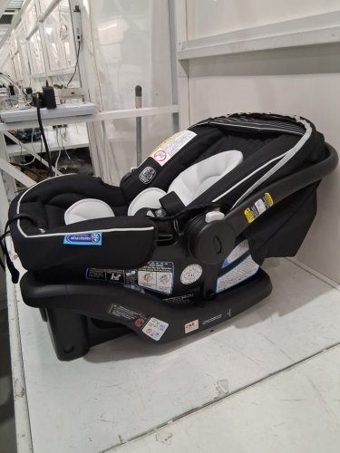 GRACO SNUGRIDE 35 LITE LX INFANT CAR SEAT - MAX WEIGHT 34LBS - BLACK/GREY (MODEL: 2119658) image 4